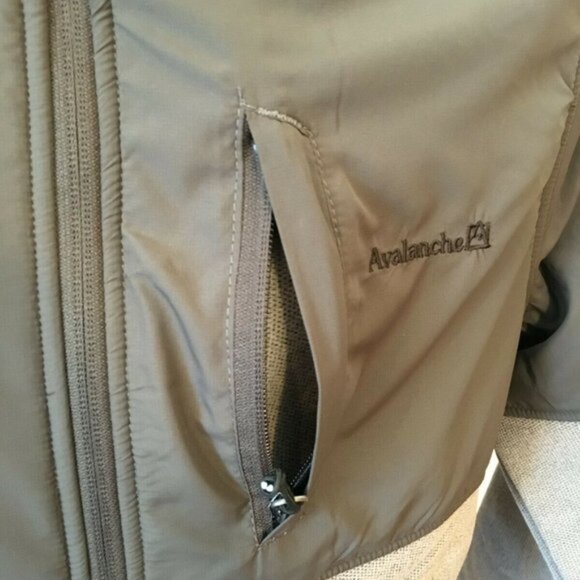 Avalanche Men's Cedar Bay Jacket 360-gram Gray Size Medium NEW MSRP $109.95 - Picture 3 of 10